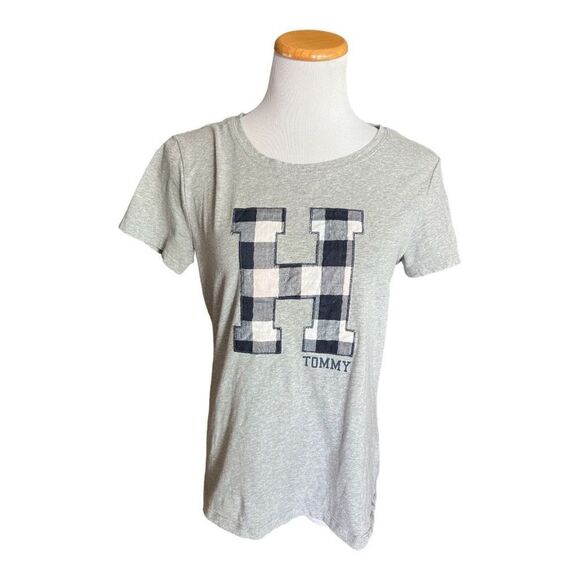 Womens Tommy Hilfiger Plaid Stitched Letter H Logo Graphic Tee - Sz M - Picture 1 of 1